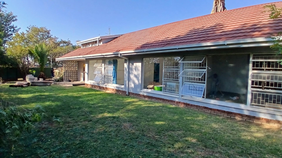 To Let 5 Bedroom Property for Rent in Fichardt Park Free State